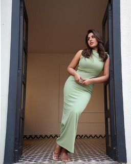 Samyuktha Menon feet photo thumbnail