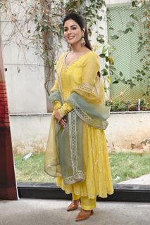 Samyuktha Menon feet photo thumbnail