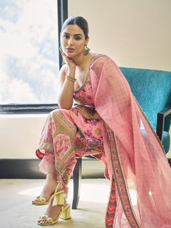 Samyuktha Menon feet photo 2