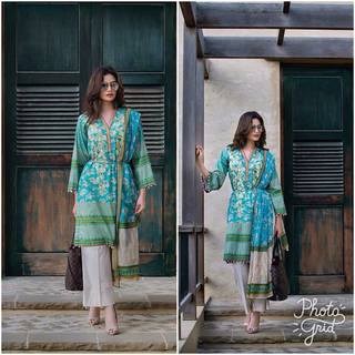 Sana Javed feet photo thumbnail