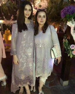 Sana Javed feet photo thumbnail