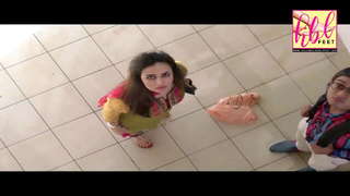 Sana Javed feet photo thumbnail