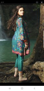 Sana Javed feet photo thumbnail