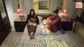 Sana Javed feet photo thumbnail