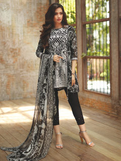 Sana Javed feet photo thumbnail