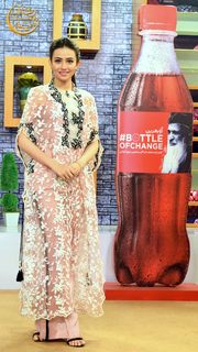 Sana Javed feet photo thumbnail