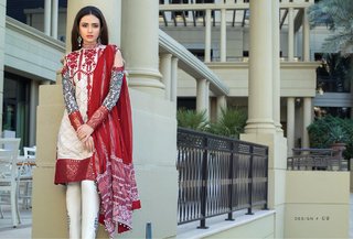 Sana Javed feet photo thumbnail
