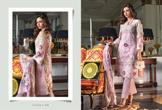 Sana Javed feet photo thumbnail