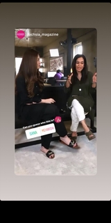Sana Javed feet photo thumbnail