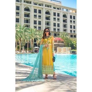 Sana Javed feet photo thumbnail