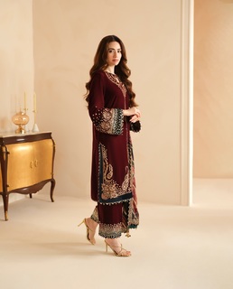 Sana Javed feet photo thumbnail