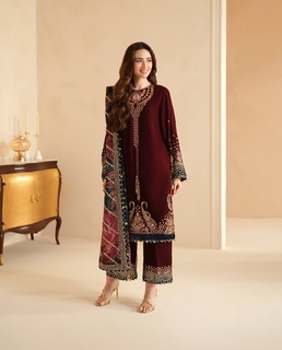 Sana Javed feet photo thumbnail