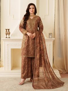 Sana Javed feet photo thumbnail