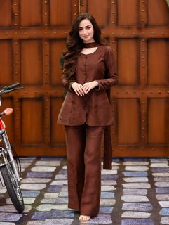 Sana Javed feet photo 9