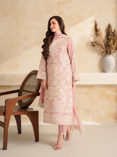 Sana Javed feet photo 9
