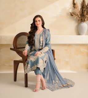Sana Javed feet photo 13
