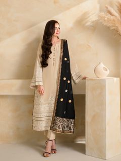 Sana Javed feet photo 1