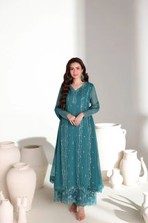 Sana Javed feet photo 5