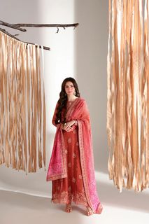 Sana Javed feet photo 3