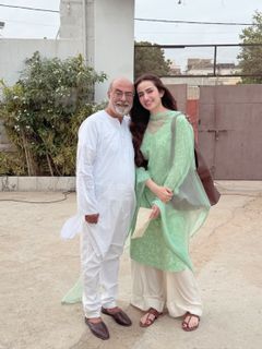 Sana Javed feet photo 1