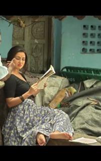 Sana Khan feet photo thumbnail