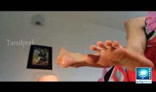 Sana Khan feet photo thumbnail