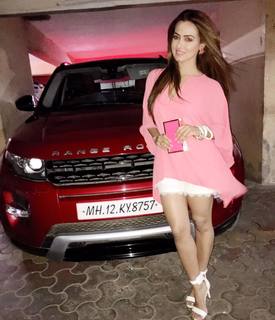 Sana Khan feet photo thumbnail