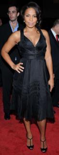 Sanaa Lathan feet photo thumbnail