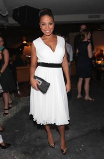 Sanaa Lathan feet photo thumbnail