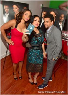 Sanaa Lathan feet photo thumbnail