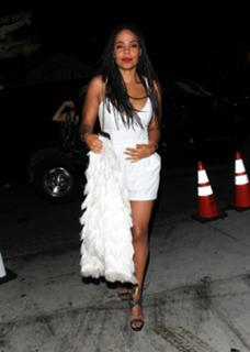 Sanaa Lathan feet photo thumbnail