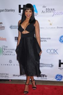 Sanaa Lathan feet photo thumbnail