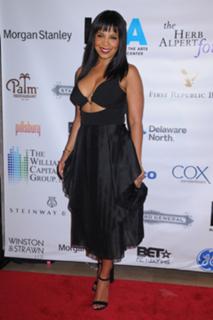 Sanaa Lathan feet photo thumbnail