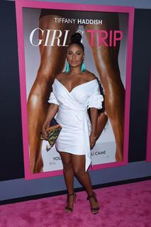 Sanaa Lathan feet photo thumbnail