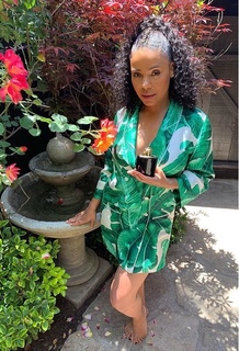 Sanaa Lathan feet photo thumbnail