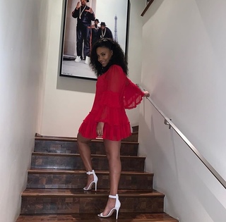 Sanaa Lathan feet photo thumbnail