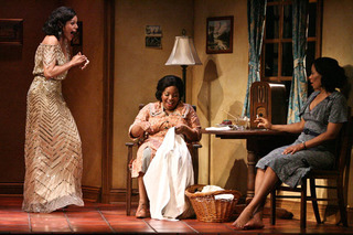 Sanaa Lathan feet photo thumbnail