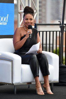 Sanaa Lathan feet photo thumbnail