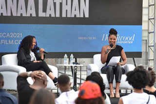 Sanaa Lathan feet photo thumbnail