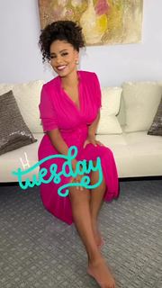 Sanaa Lathan feet photo thumbnail