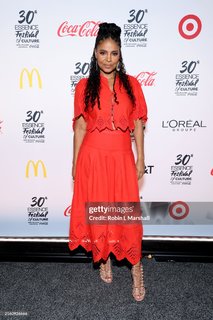 Sanaa Lathan feet photo thumbnail