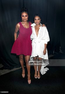 Sanaa Lathan feet photo thumbnail