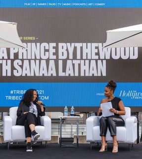 Sanaa Lathan feet photo thumbnail