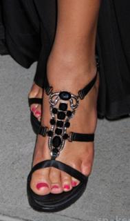 Sanaa Lathan feet photo thumbnail