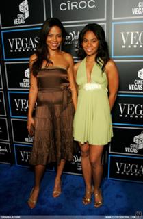 Sanaa Lathan feet photo thumbnail