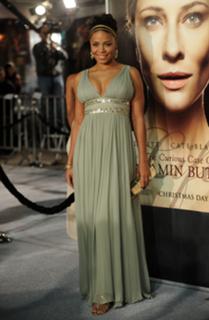 Sanaa Lathan feet photo thumbnail