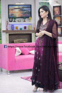 Sanam Baloch feet photo thumbnail