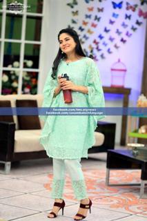 Sanam Baloch feet photo thumbnail