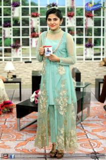 Sanam Baloch feet photo thumbnail