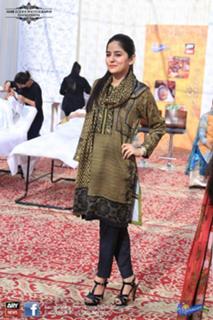 Sanam Baloch feet photo thumbnail